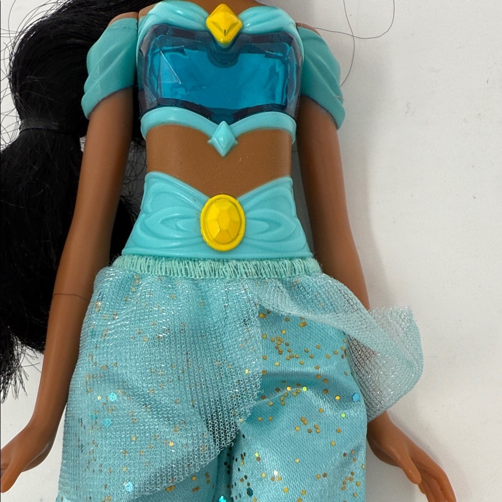 Disney Princess Jasmine Barbie Doll in Sparkling Aqua Outfit 11 “. (No Shoes) - Picture 5 of 8